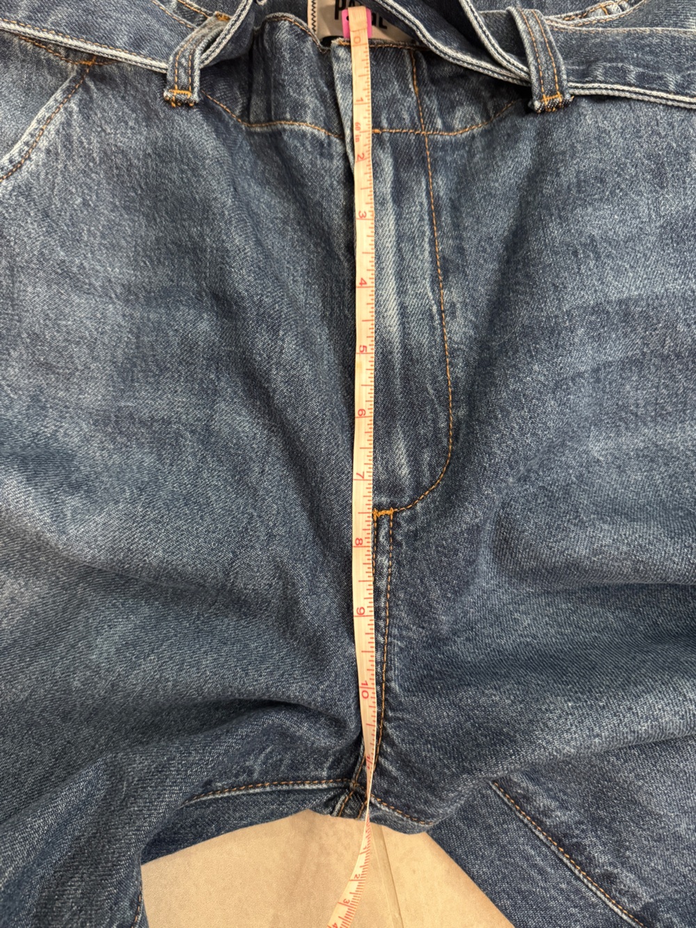 PAIGE Cameron High Waist Wide-Leg Belted Jeans - Picture 15 of 16
